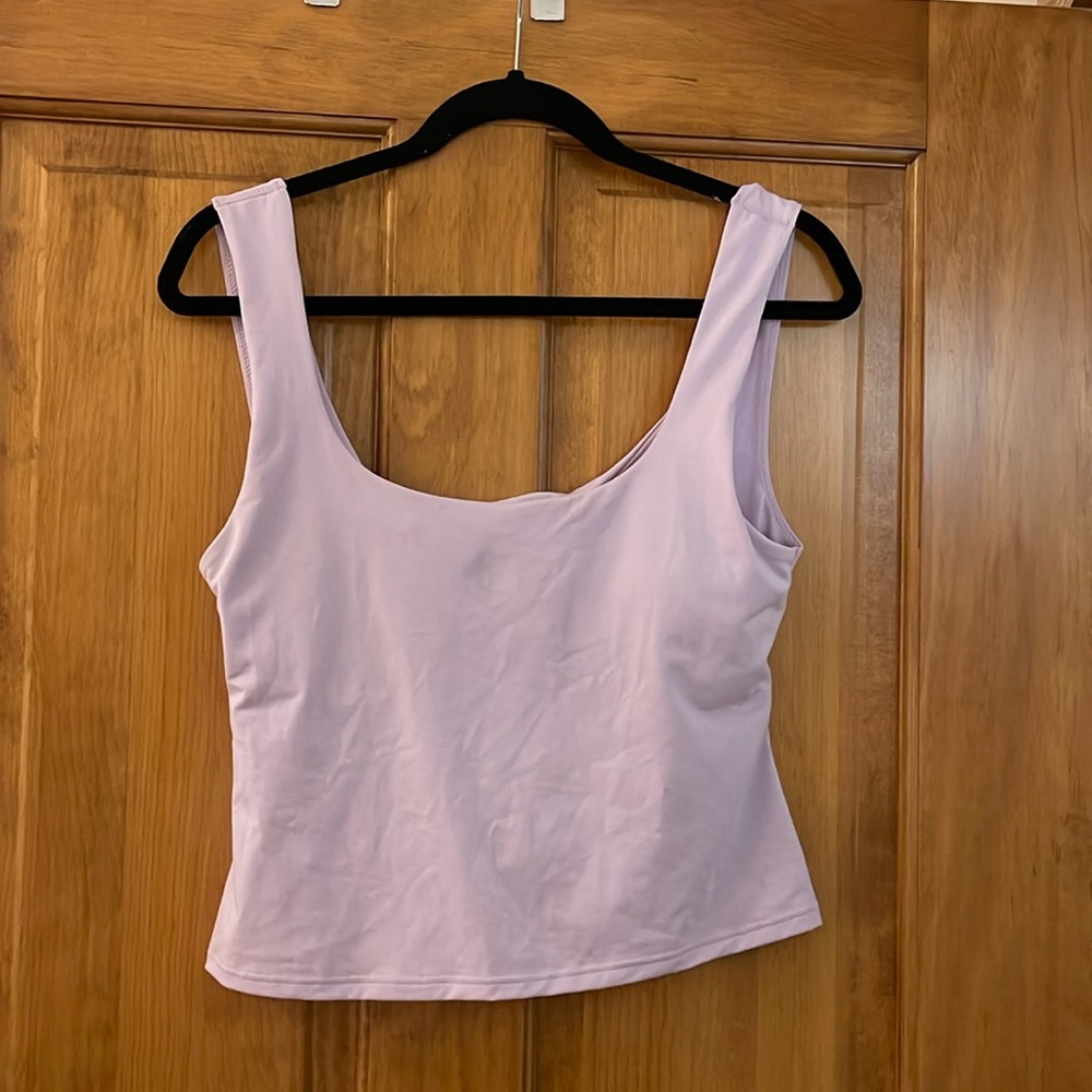 Fabletics lilac Oasis twist built-in sports bra tank - sz Large, Yoga/athleisure